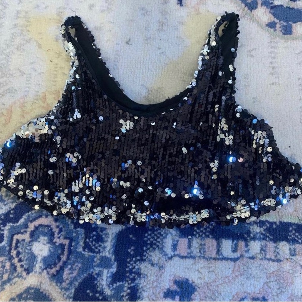 Sequin crop top size small